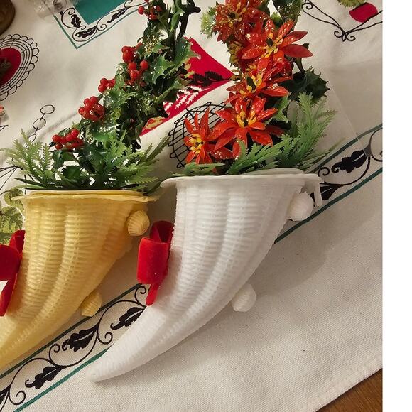 2 Vintage Christmas Plastic Cornucopia Holly & Berries Decor Flocked Bows (gg217 - Picture 3 of 6